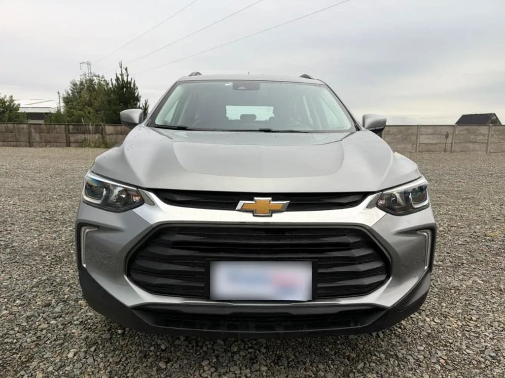 Chevrolet Tracker 1.2t Ltz R 4x2 At 5p año 2025