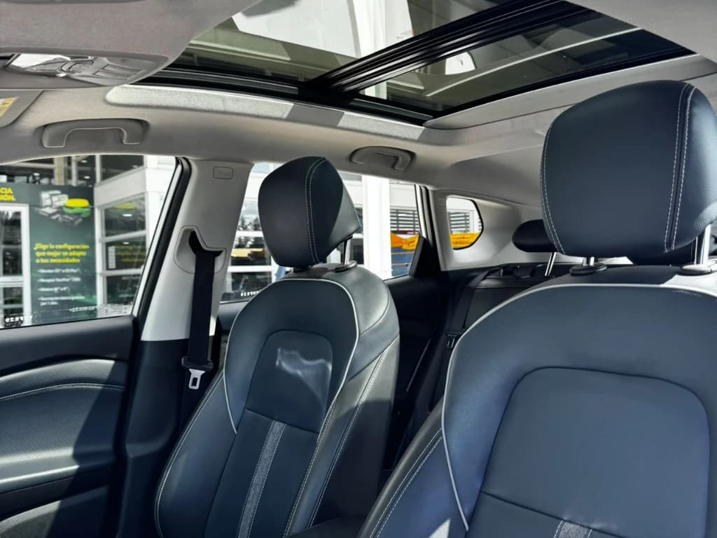 Chevrolet Tracker 1.2t Premier At P2 Onstar año 2024