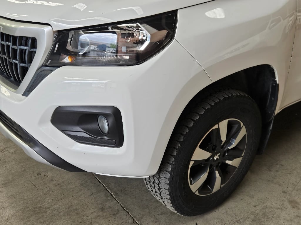 Peugeot Landtrek Landtrek Active Bluehdi 180 4x2 año 2024
