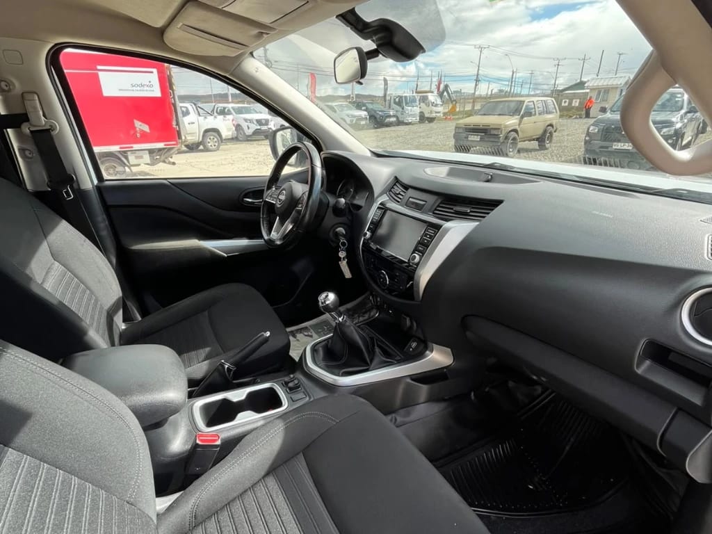 Nissan Navara Navara Dc 4x4 2.3tdi Xe año 2023