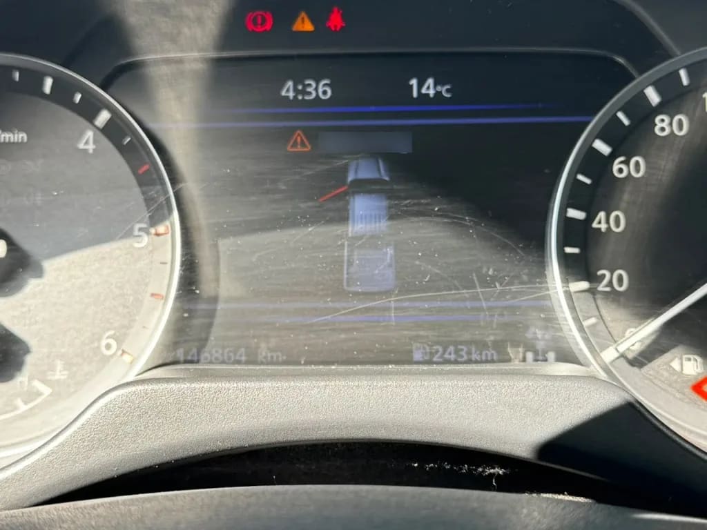 Nissan Navara Dc 4x4 2.3 Tdi Se año 2023