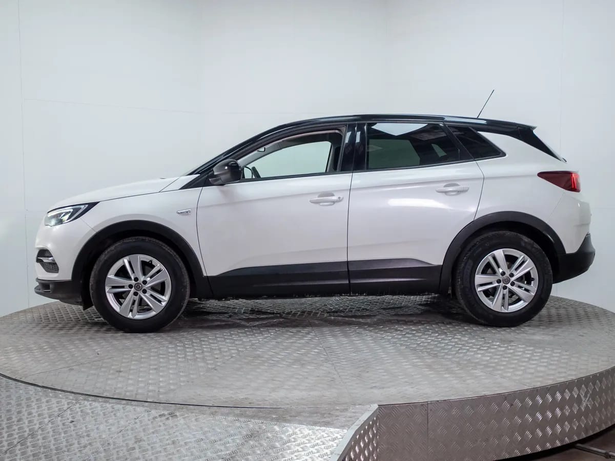 Opel Grandland 1.2 X Editiont Mt año 2022