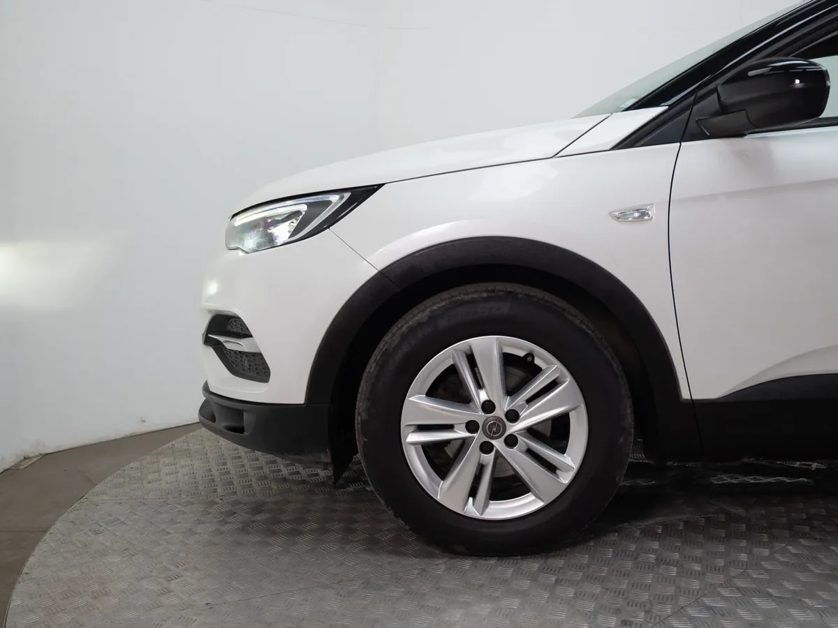 Opel Grandland 1.2 X Editiont Mt año 2022