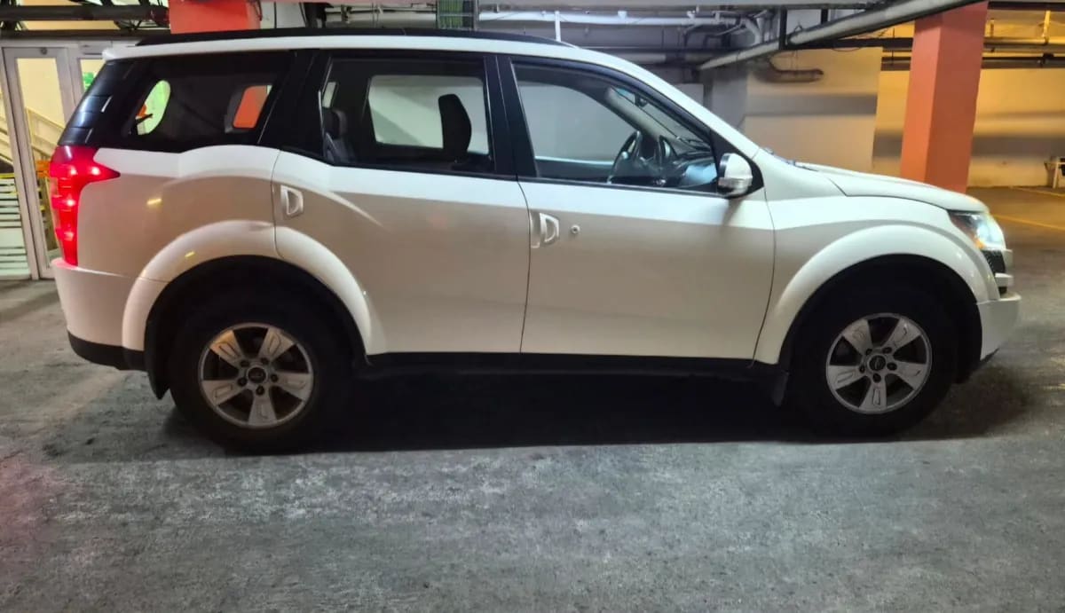 MAHINDRA XUV500 2.2 Crde Limited E5 Mt 4x4 Diesel año 2014