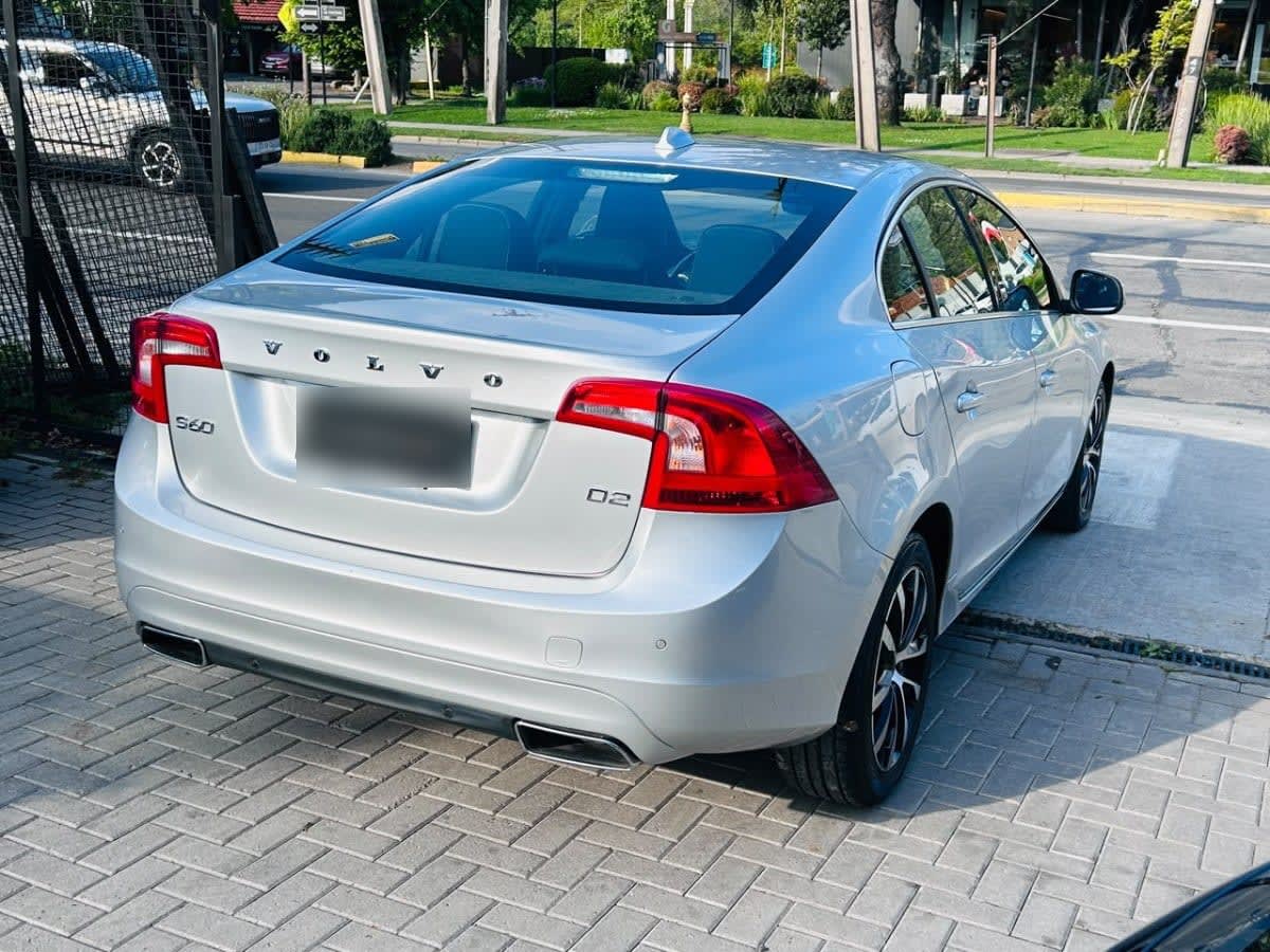 Volvo S60 D2 At Diesel año 2019