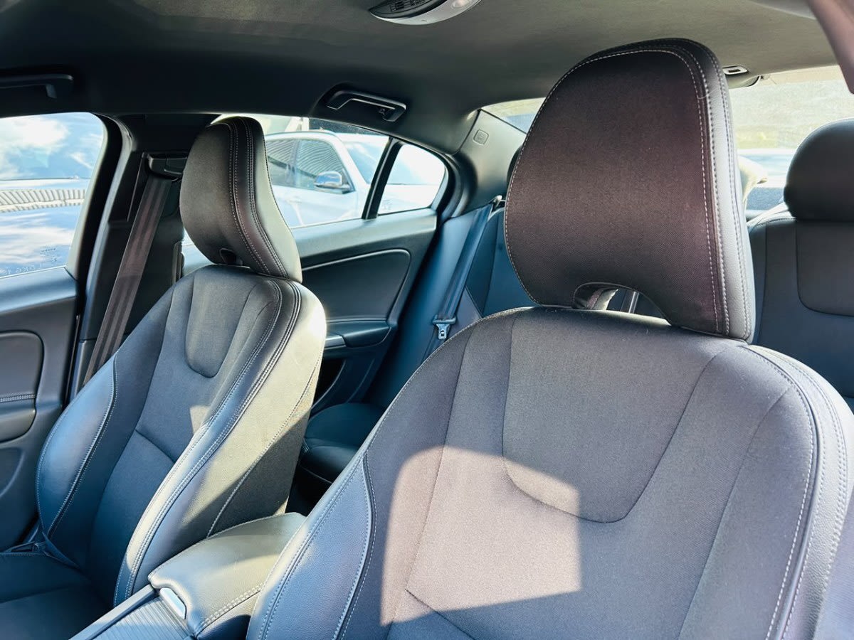 Volvo S60 D2 At Diesel año 2019