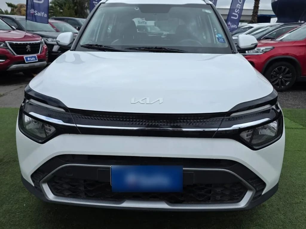 Kia Carens Ex 1.4 Aut año 2022