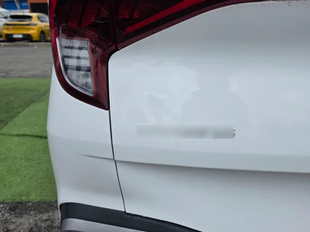 Kia Carens Ex 1.4 Aut año 2022