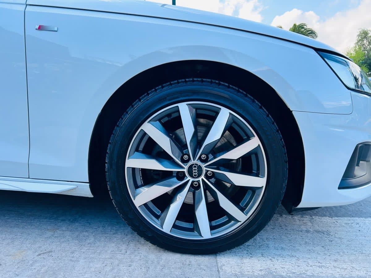 Audi A4 35 Tfsi 2.0t S Line año 2022