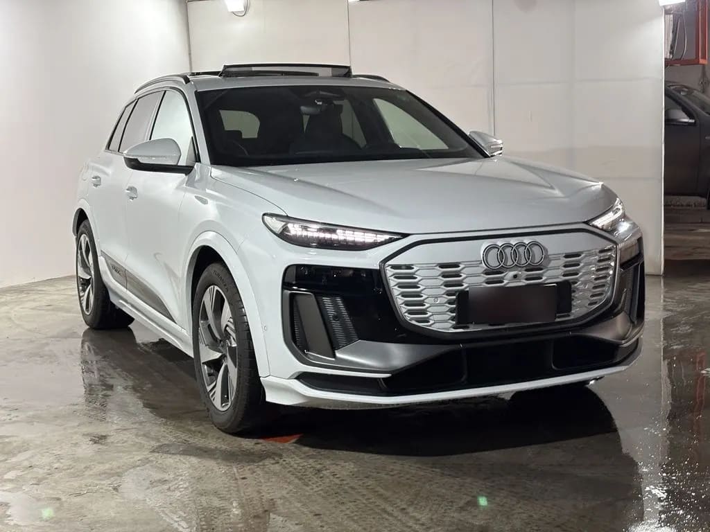 Audi Q6 E-Tron 50 Sport año 2026