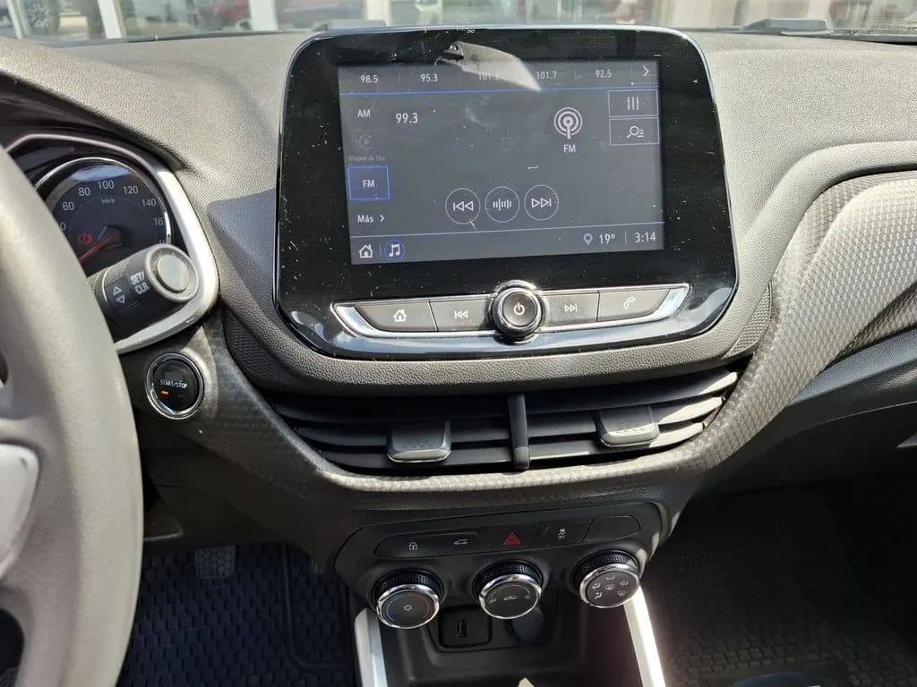 Chevrolet Onix Nb Ltz 1.0 año 2024