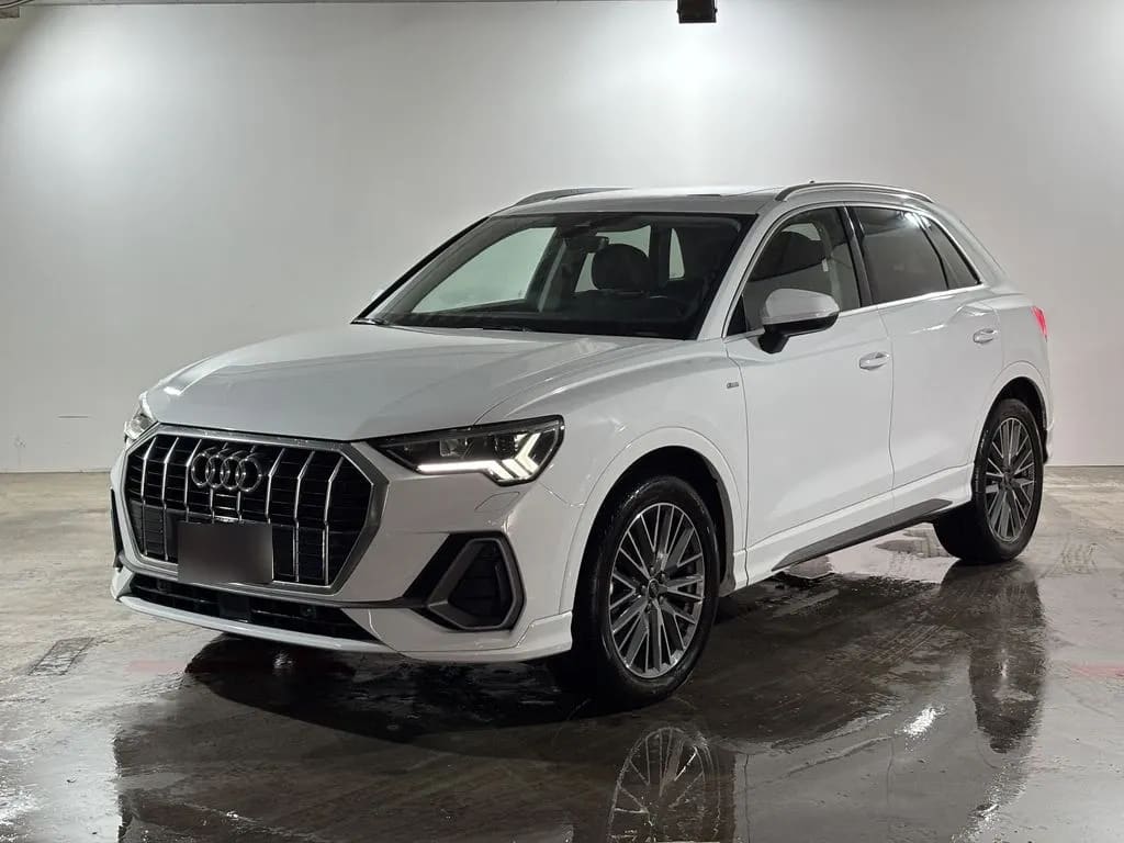 Audi Q3 35 Tfsi 1.4 Aut S-Line año 2024