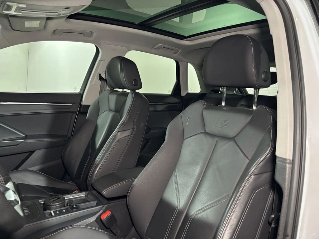 Audi Q3 35 Tfsi 1.4 Aut S-Line año 2024