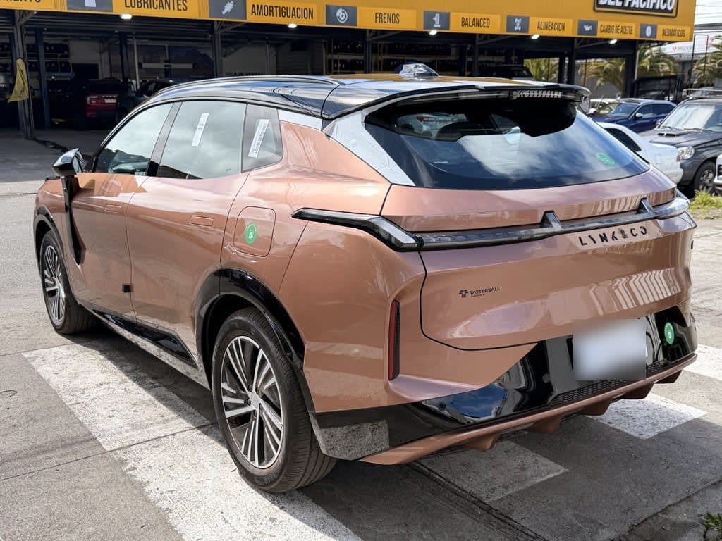 Lynk&Co 08 Halo 08 Phev 1.5 Aut 4x2 año 2027