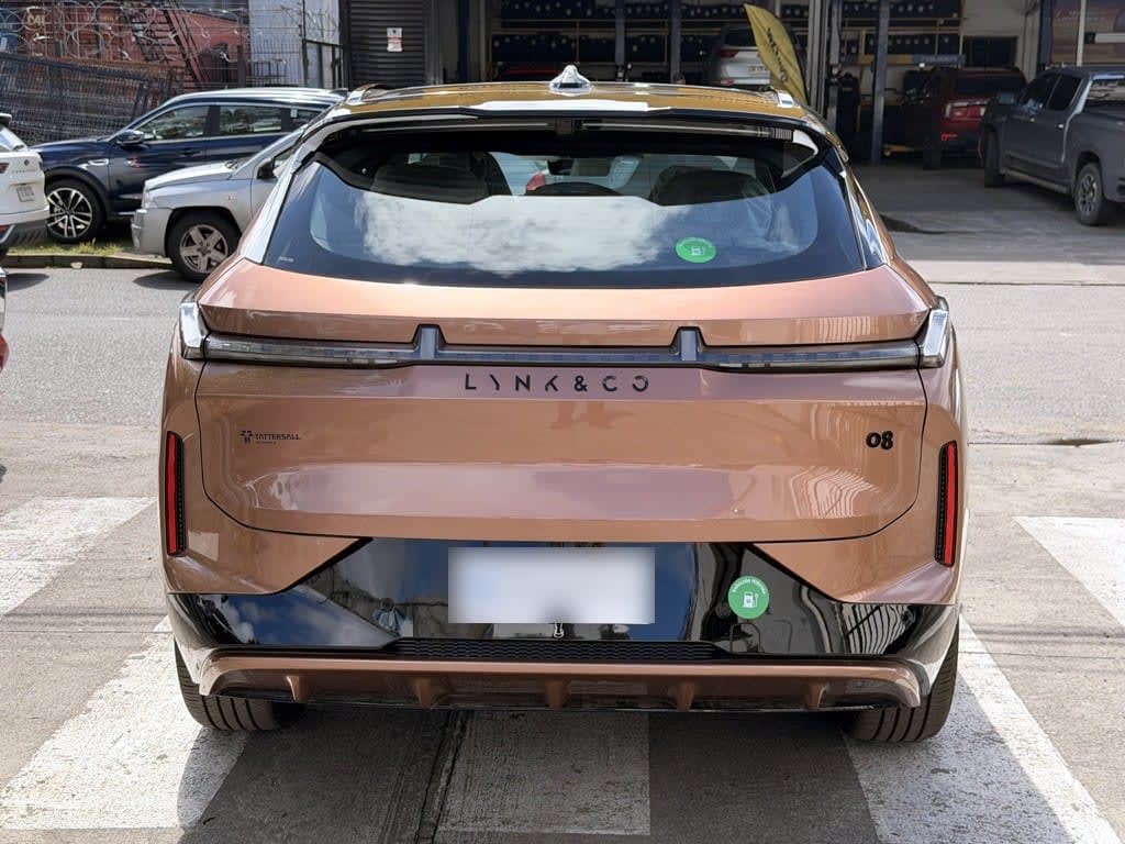 Lynk&Co 08 Halo 08 Phev 1.5 Aut 4x2 año 2027