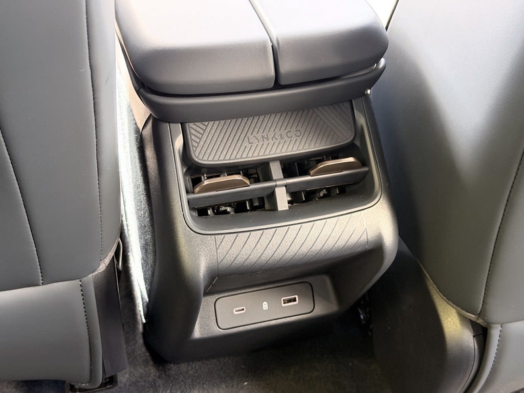 Lynk&Co 08 Halo 08 Phev 1.5 Aut 4x2 año 2027