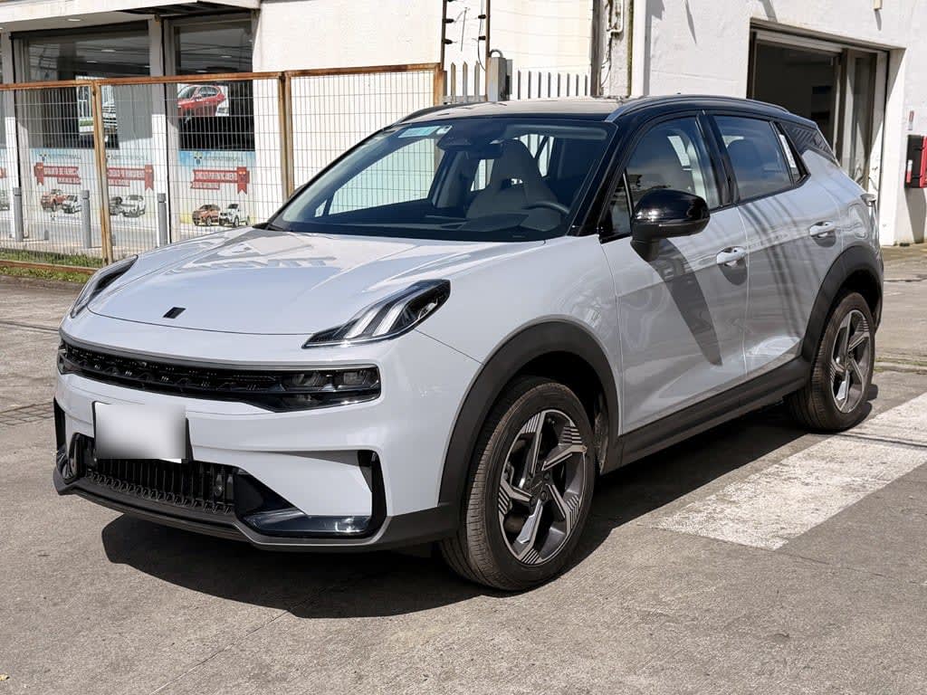 Lynk&Co 06 Halo año 2027