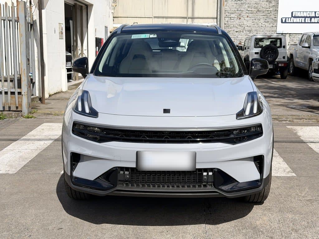 Lynk&Co 06 Halo año 2027