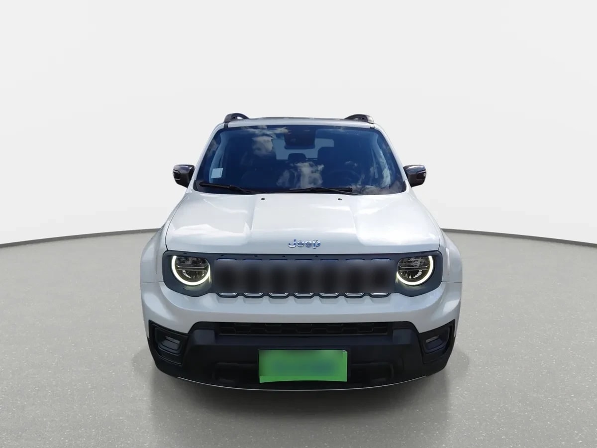 Jeep Renegade 1.3t Longitude 4x2 At 5p año 2025