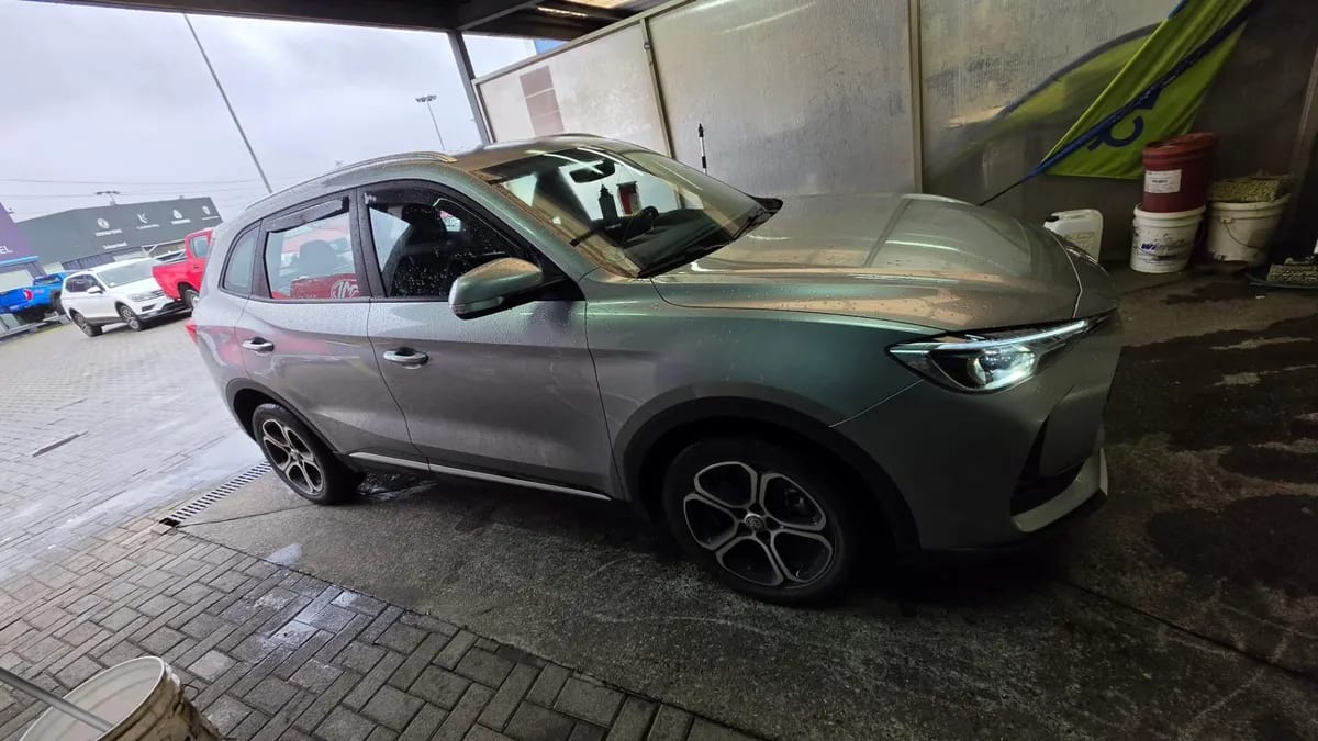 MG Mg Zs 1.5 Com 4x2 Cvt At 5p año 2026