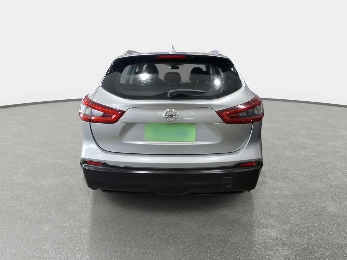 Nissan Qashqai 2.0 Sense 4x2 Mt 5p año 2018