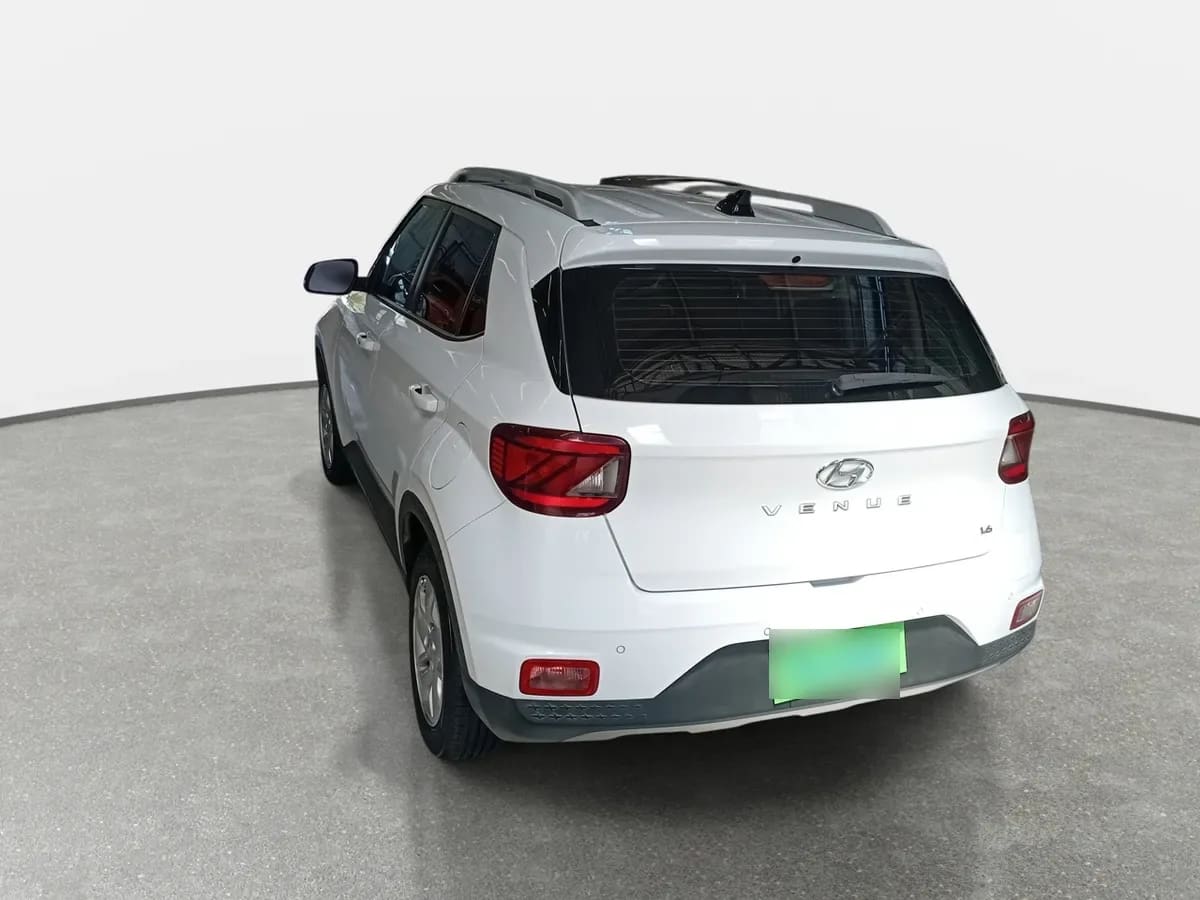 Hyundai Venue 1.6 Qx Value 4x2 Mt 5p año 2020