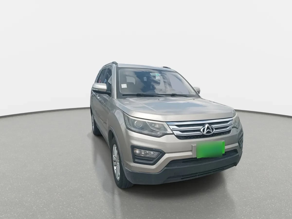 Changan Cx70 1.6 Comfort 4x2 Mt 5p año 2020