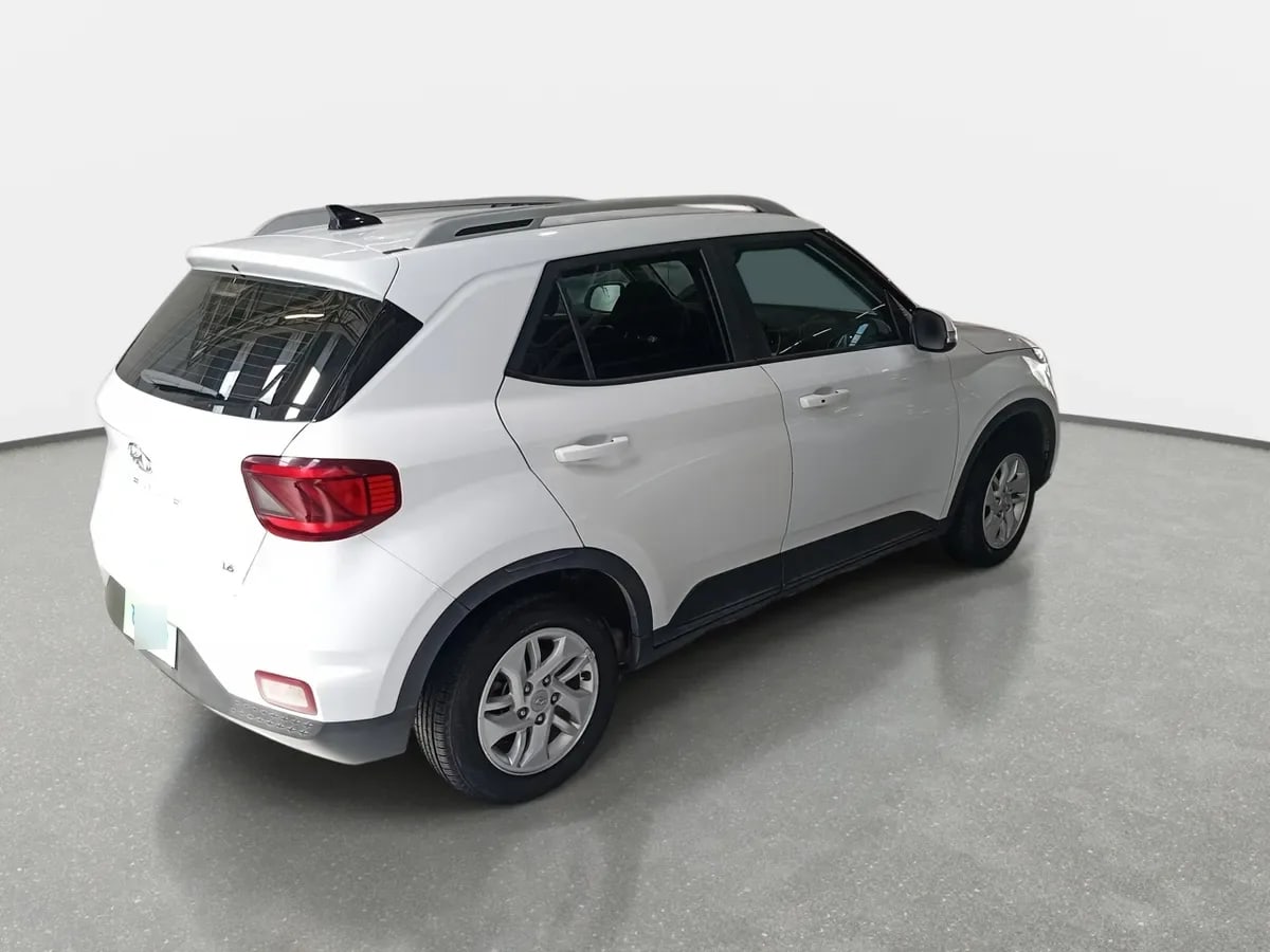 Hyundai Venue 1.6 Qx Value 4x2 Mt 5p año 2020