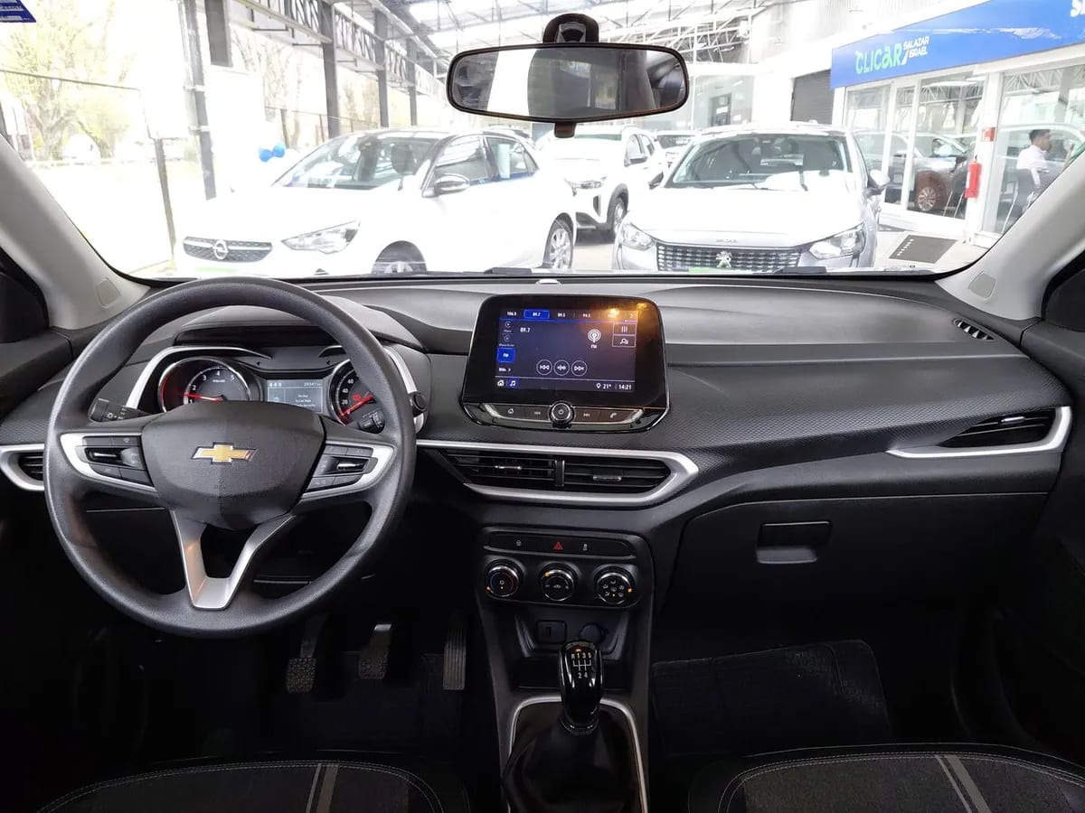 Chevrolet Tracker 1.2t Ltz Fwd Mt 5p año 2023