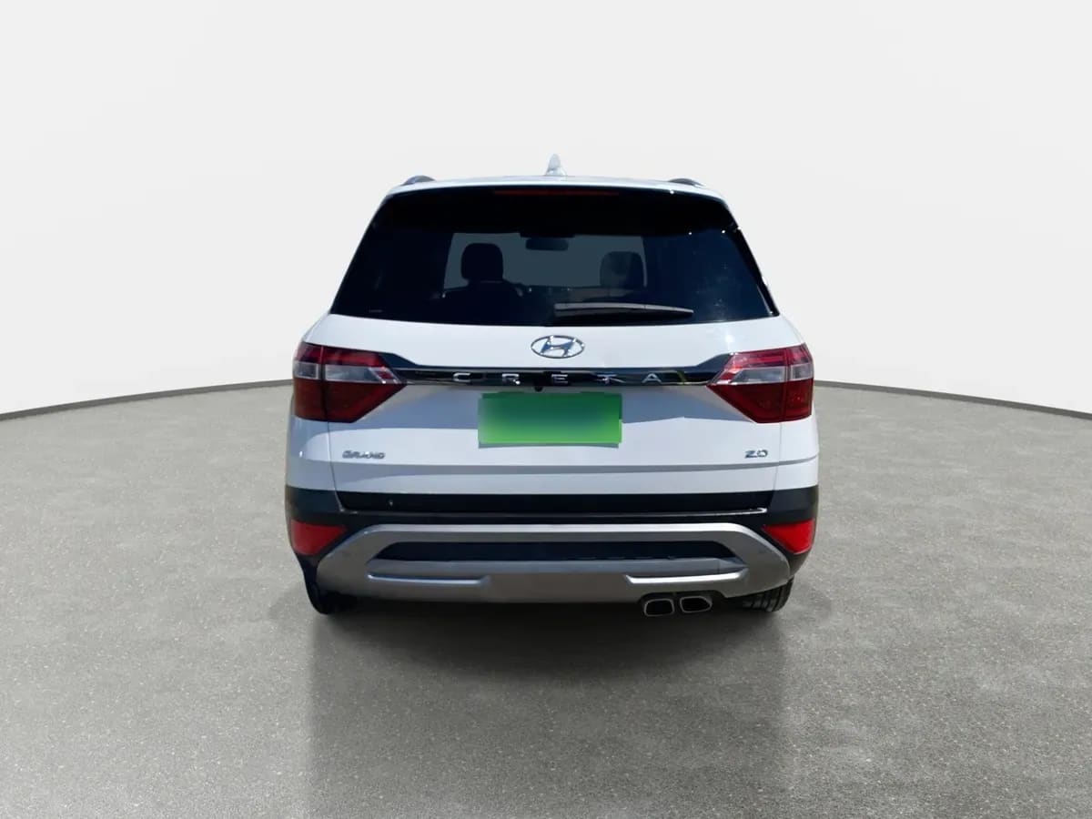 Hyundai Creta Grand 2.0 Plus Su2i 4x2 Mt 5p año 2025