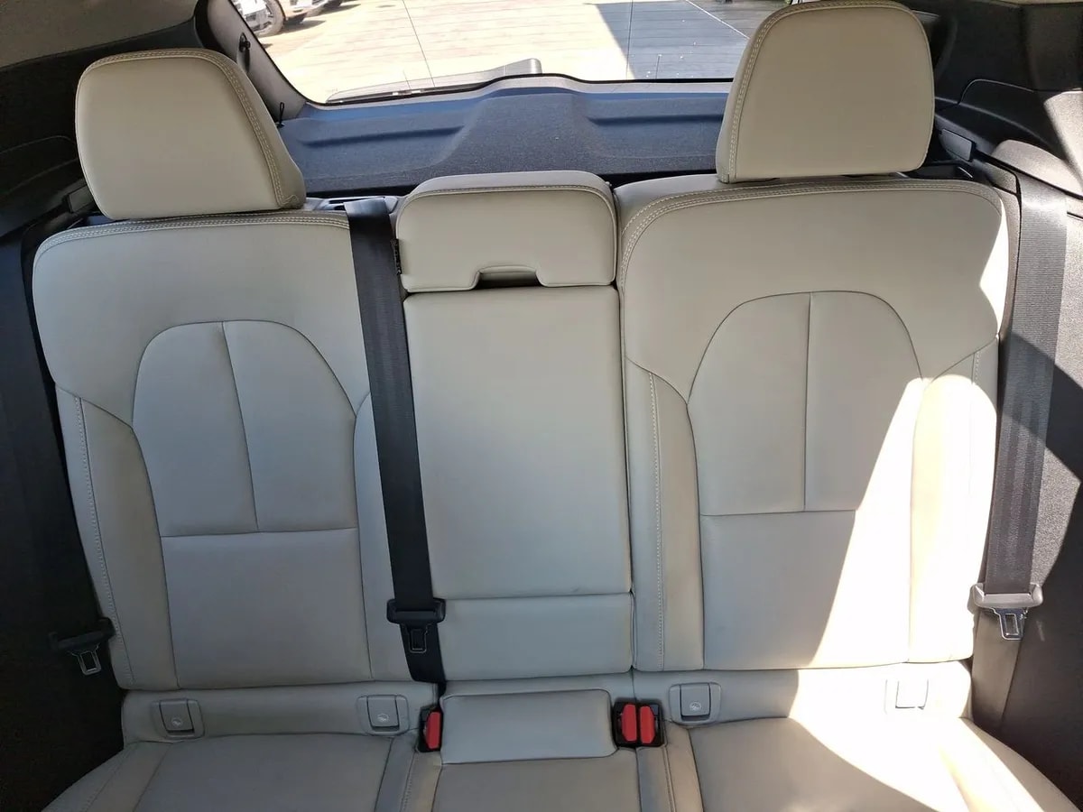 Volvo Xc40 2.0 B4 Plus Hibrido Fwd 4x2 At 5p año 2025