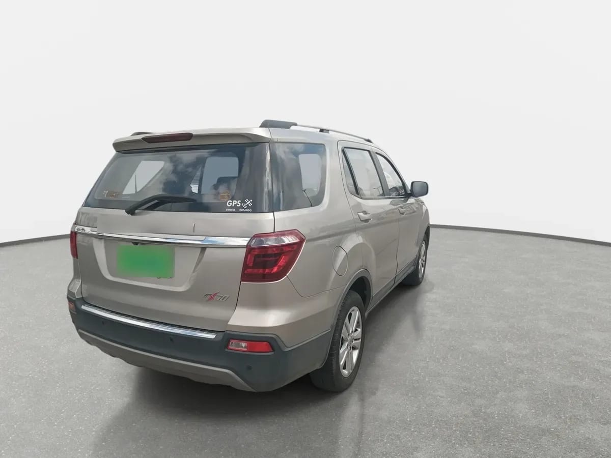 Changan Cx70 1.6 Comfort 4x2 Mt 5p año 2020