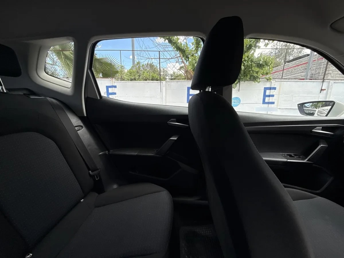 Seat Arona 1.0 Tsi Style 4x2 At 5p año 2023