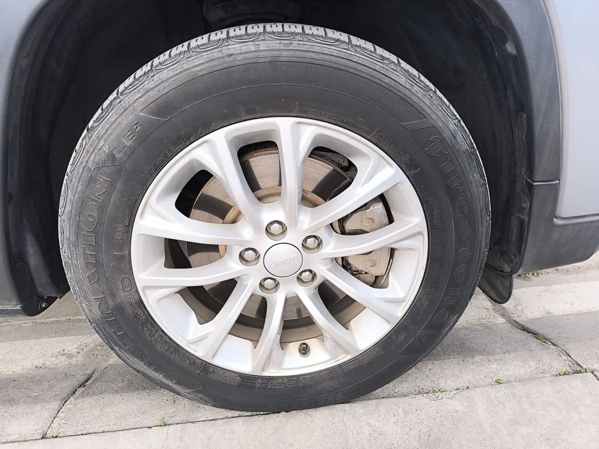 Jeep Cherokee 2.4 Longitude 4x2 At 5p año 2020