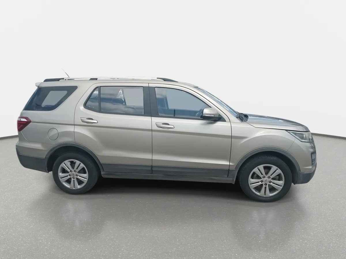 Changan Cx70 1.6 Comfort 4x2 Mt 5p año 2020