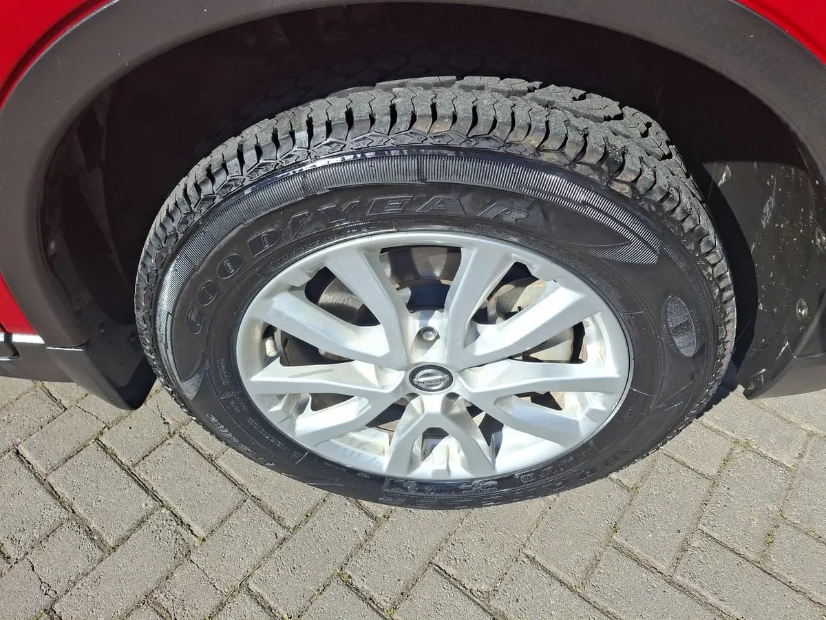 Nissan X-Trail 2.5 Sense Mc 4x2 Cvt At 5p año 2022