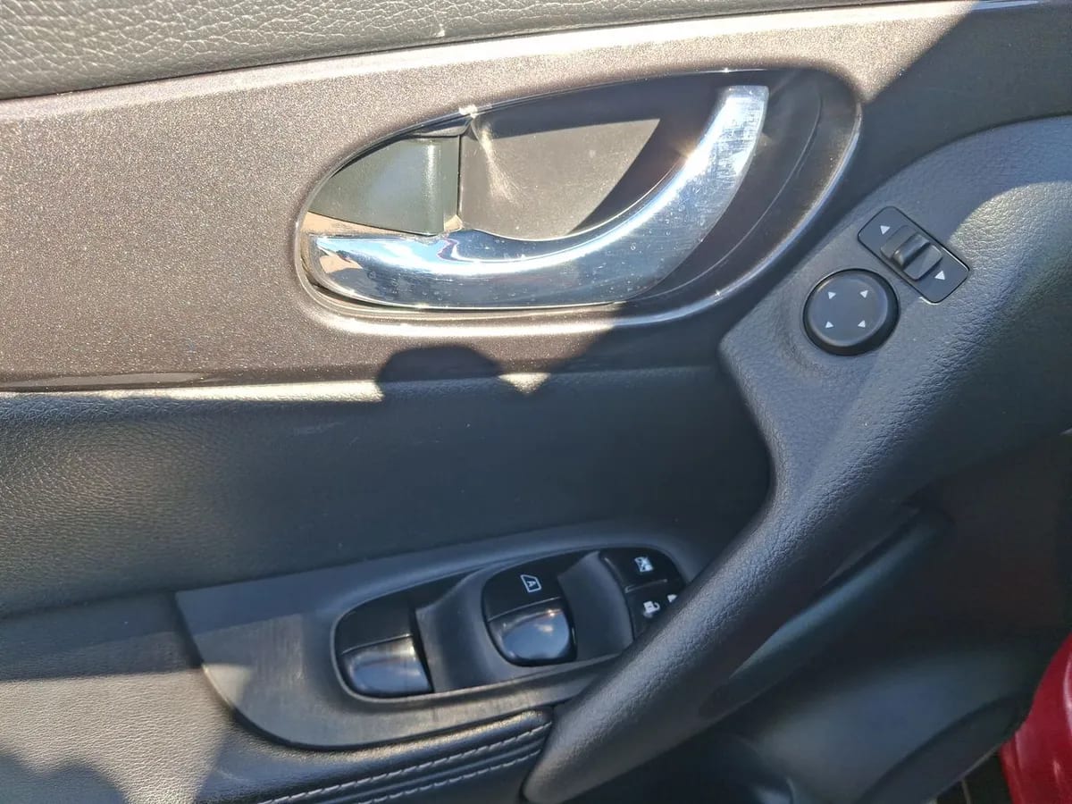 Nissan X-Trail 2.5 Sense Mc 4x2 Cvt At 5p año 2022