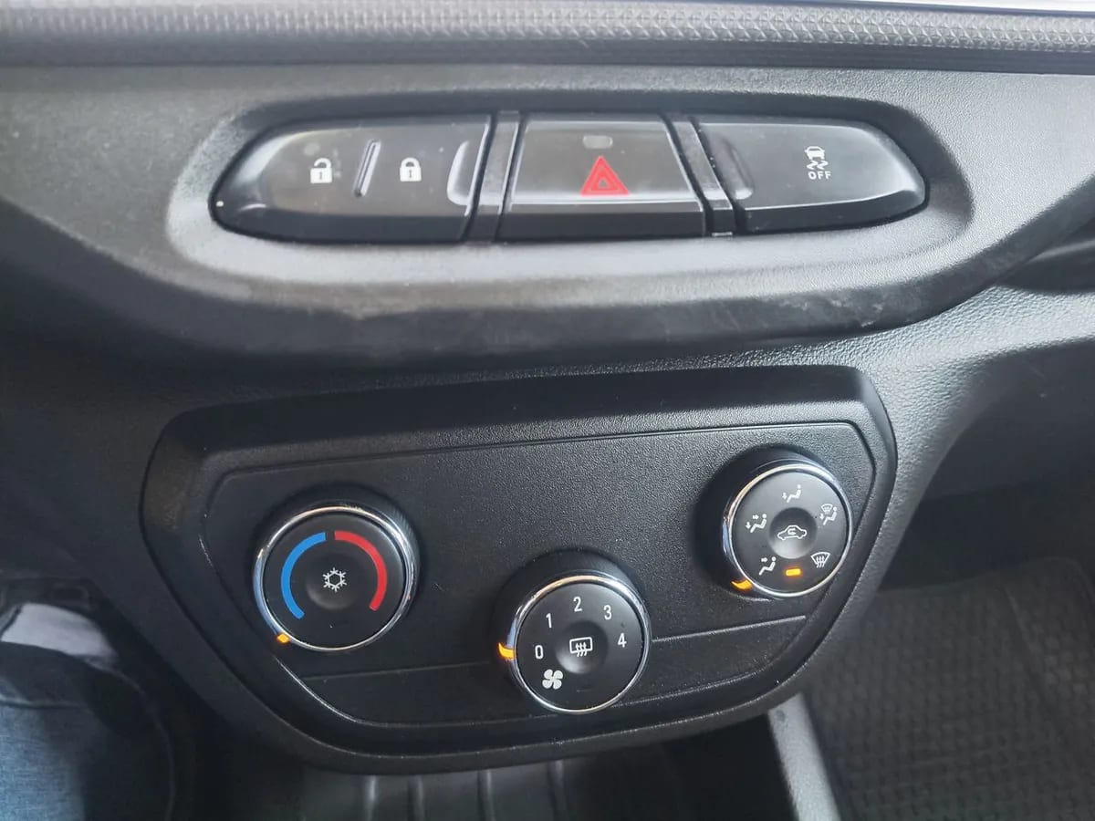 Chevrolet Spin 1.8 Premier 4x2 Mt 5p año 2022