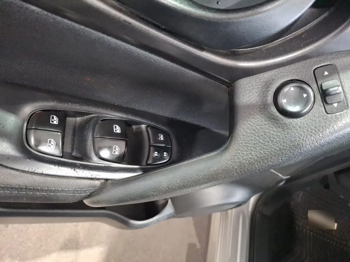 Nissan Qashqai 2.0 Sense 4x2 Mt 5p año 2018