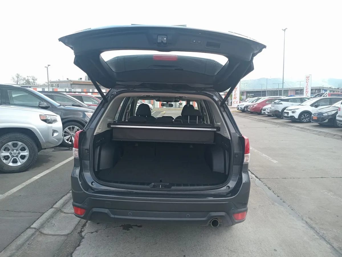 Subaru Forester 2.5i Dynamic Eyesight Awd At 5p año 2023