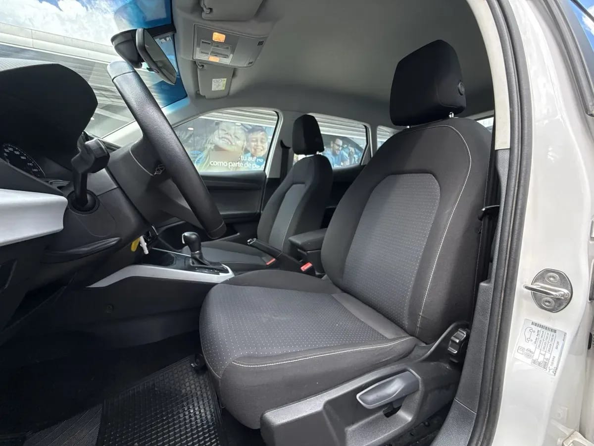 Seat Arona 1.0 Tsi Style 4x2 At 5p año 2023