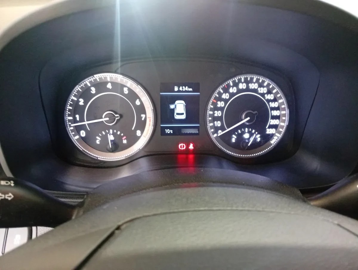 Hyundai Venue 1.6 Qx Value 4x2 Mt 5p año 2020