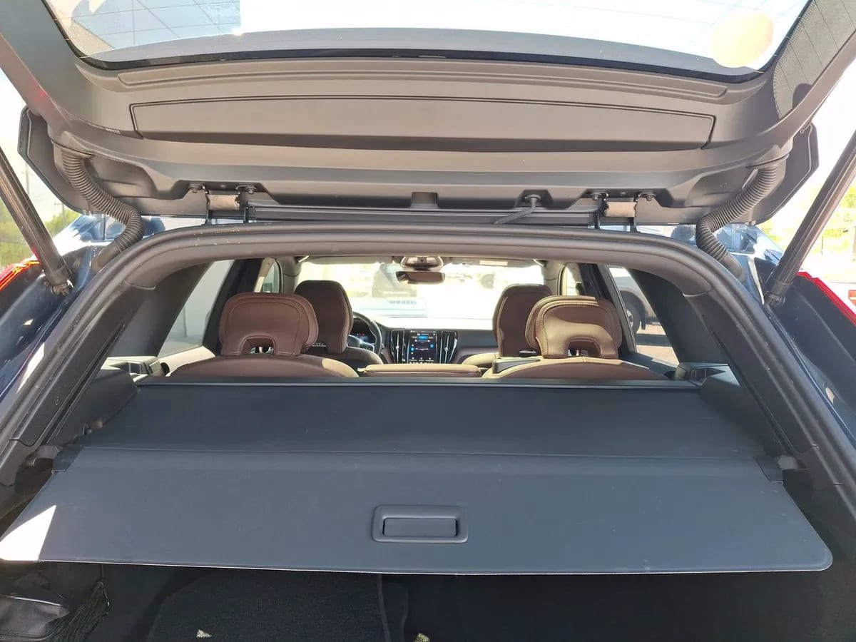 Volvo Xc60 2.0 T8 Recharge Plus Hybrid Awd At 5p año 2026