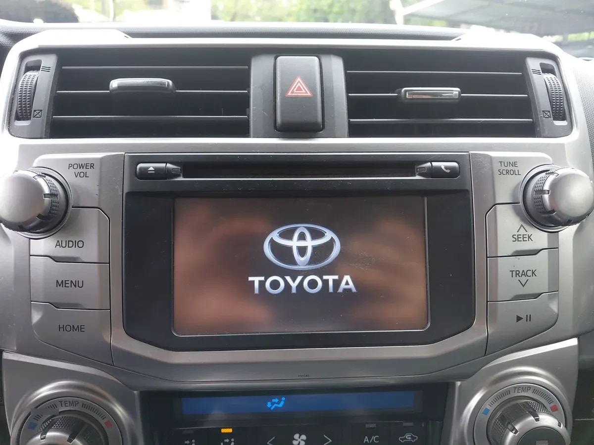 Toyota 4runner 4.0 Limited Euro V 4x2 At 5p año 2018