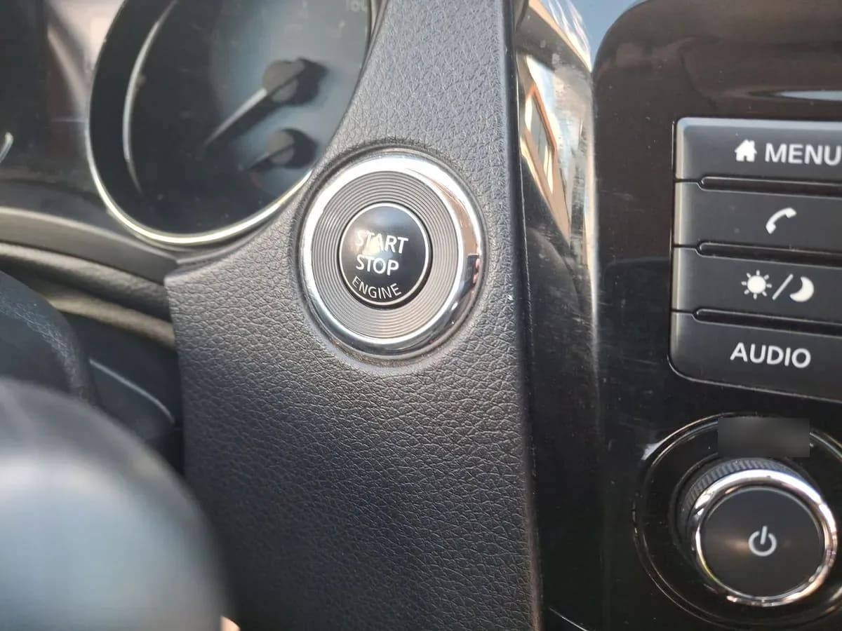 Nissan X-Trail 2.5 Sense Mc 4x2 Cvt At 5p año 2022