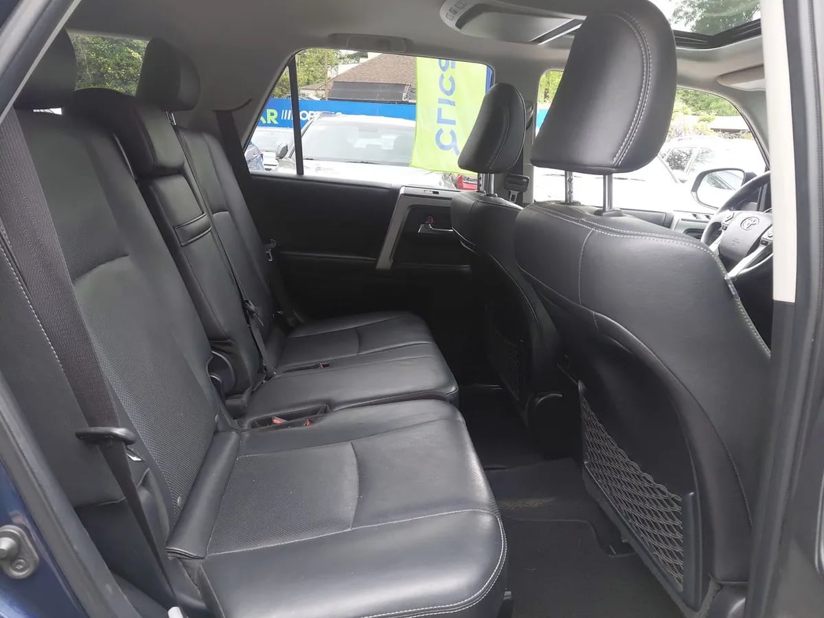 Toyota 4runner 4.0 Limited Euro V 4x2 At 5p año 2018