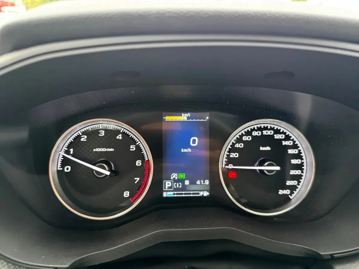 SUBARU FORESTER 2.5 Awd Limited Eyesight Gardx At 4x4 año 2025