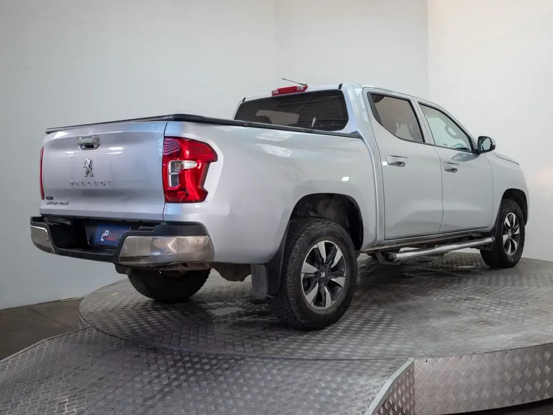 Peugeot Landtrek 1.9 Hdi 150 Mt 4x2 Diesel año 2023