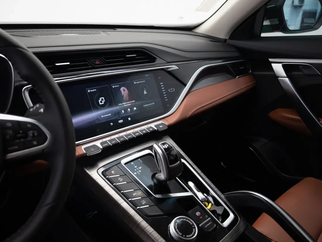 Geely Azkarra 1.5 Turbo Luxury At año 2023