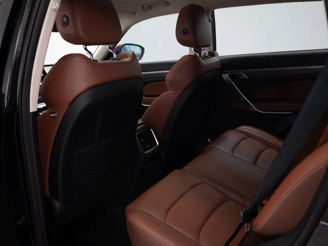 Geely Azkarra 1.5 Turbo Luxury At año 2023